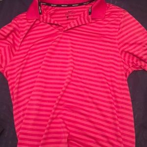 Men’s S Nike golf shirt